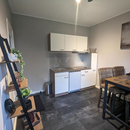 Knus Appartement Aan Bosrand Hornsterzwaag Eksteriør billede